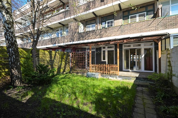 Medium property photo - Troelstrakade 351, 2531 AH Den Haag